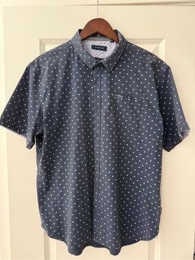 7 Diamonds Navy Short-Sleeve Dot Print Button-Down Shirt